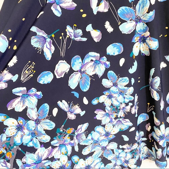 Gilli Blue & Black Floral Midi Skirt Size Small - Picture 2 of 9